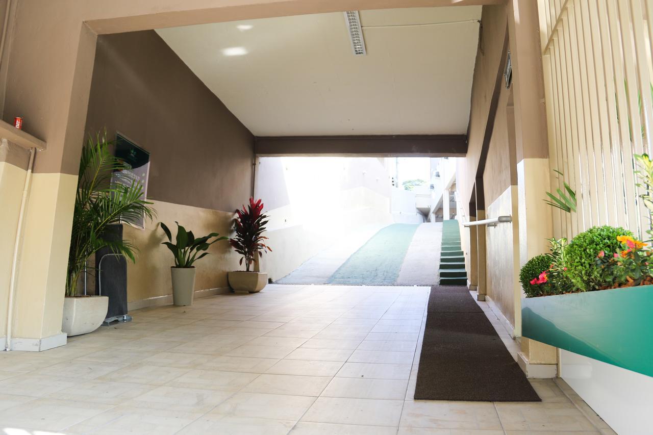 Hotel Vale Das Artes Embu Luaran gambar